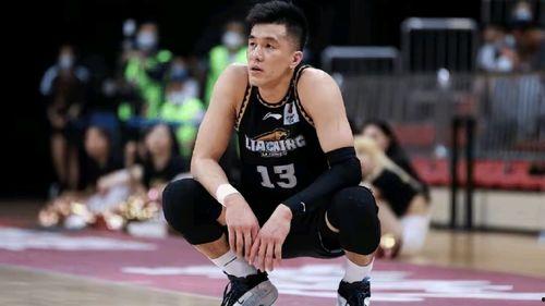 郭艾伦三节爆料了吗视频,揭秘篮球场上的那些不为人知的故事 第1张 郭艾伦三节爆料了吗视频,揭秘篮球场上的那些不为人知的故事 第1张